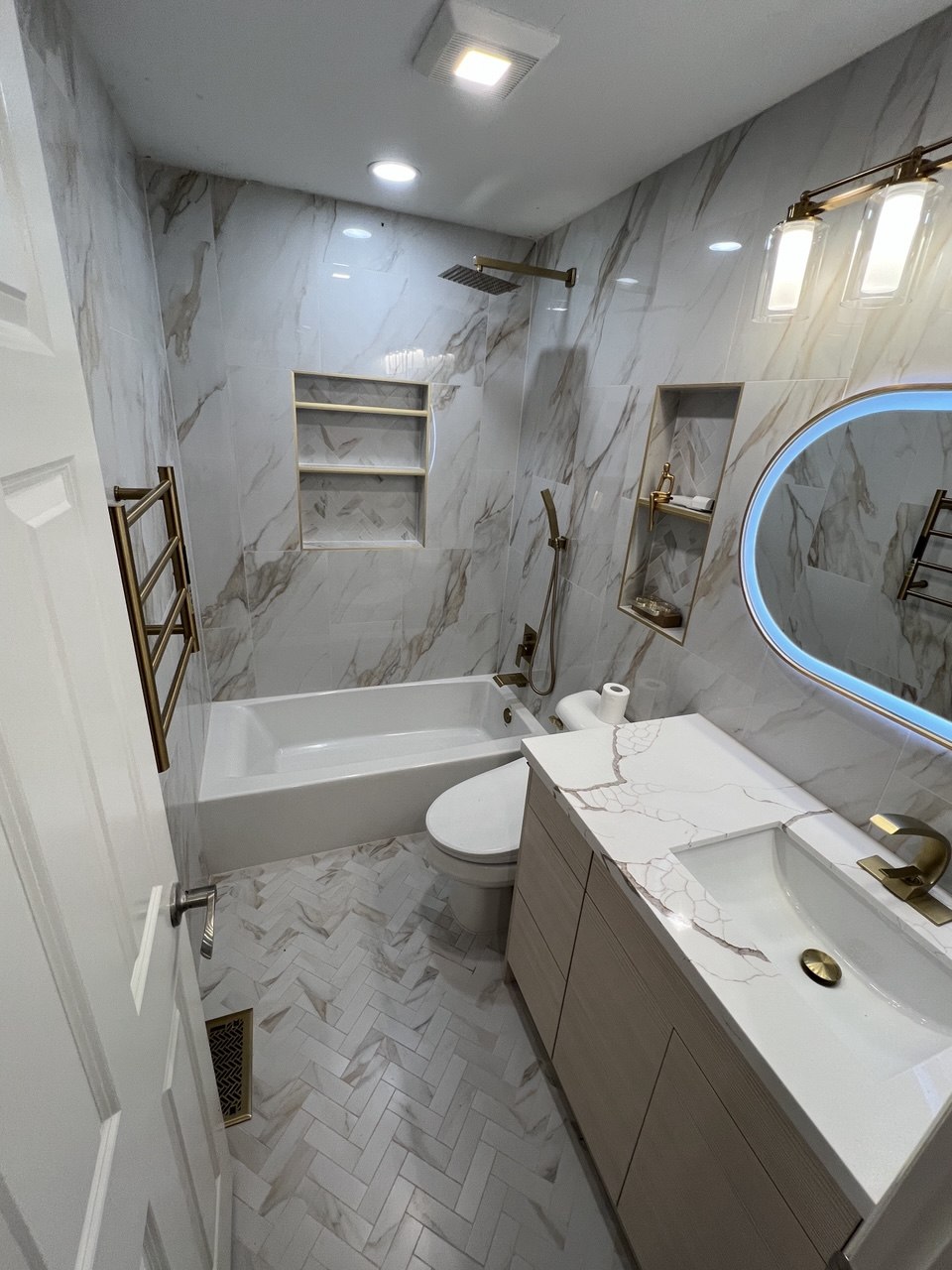 BATHROOM REMODELING
